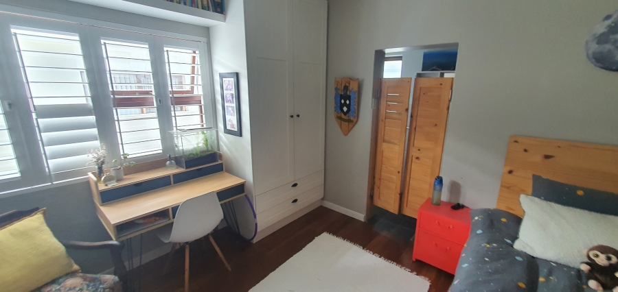 4 Bedroom Property for Sale in Linkside Western Cape